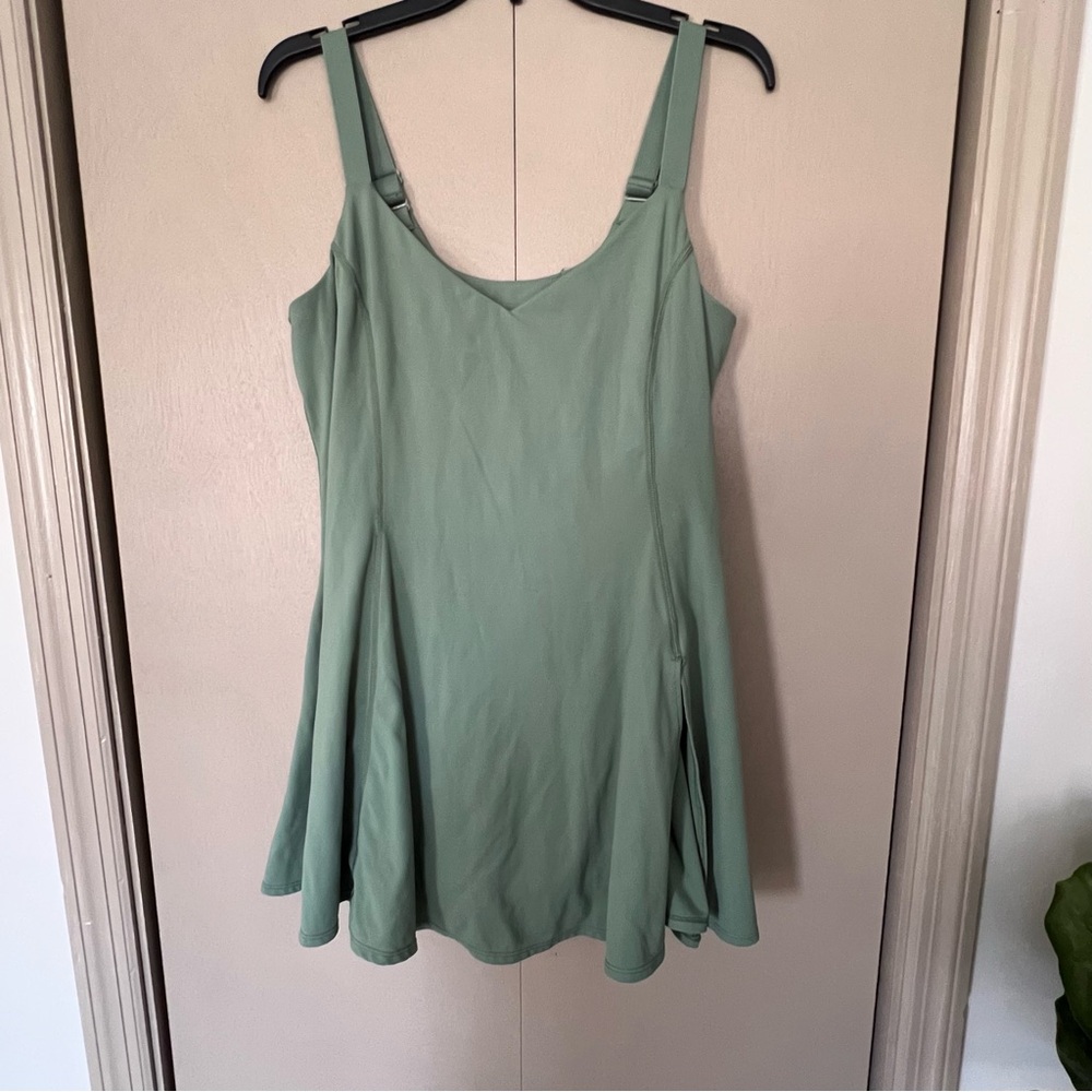 1X Blogilates Green Sleeveless Tennis Dress, Athletic Dress with Shorts